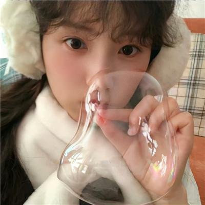 春色无边满杏林