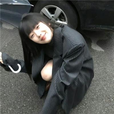我才不要和人类恋爱呢